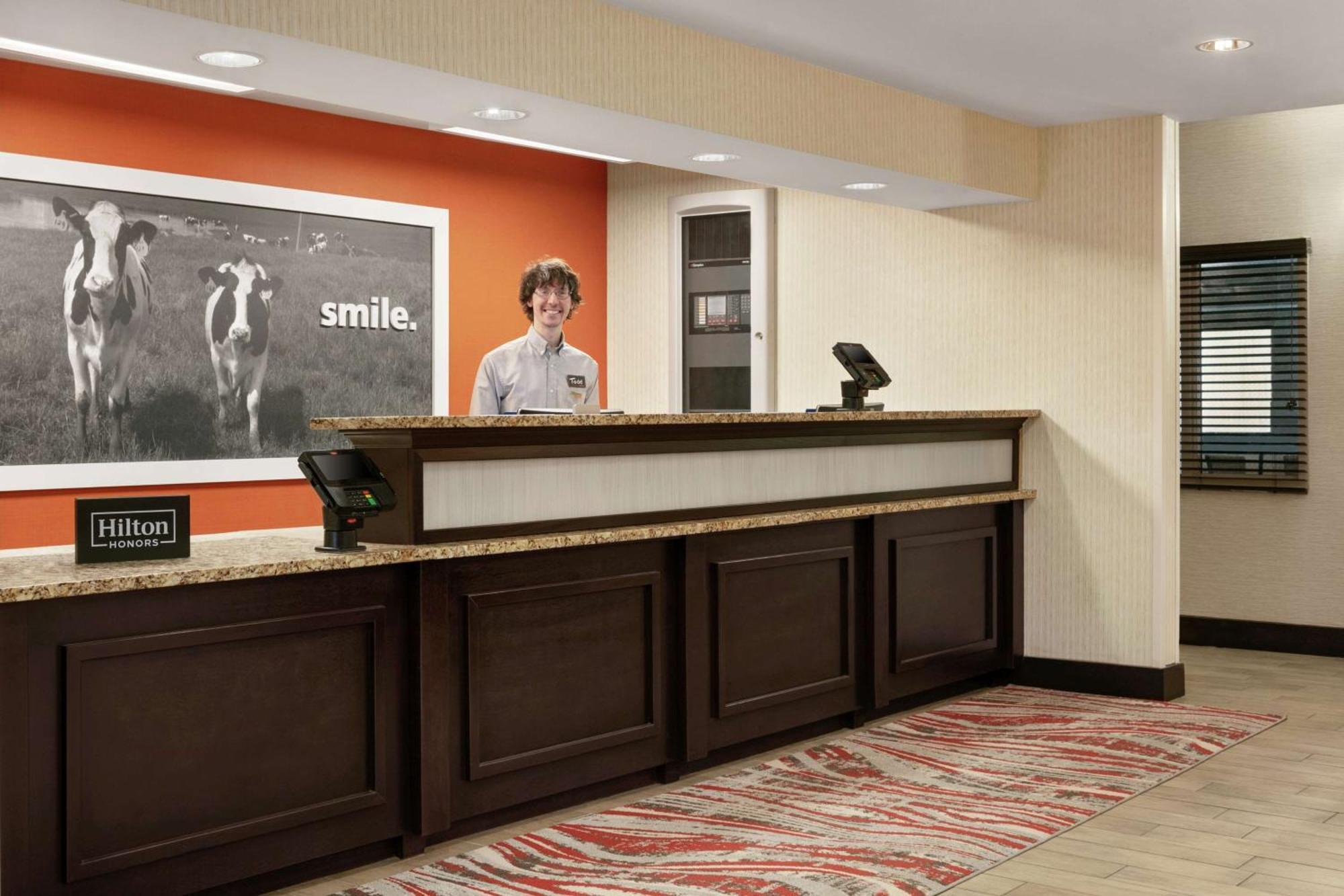 Hampton Inn Binghamton/Johnson City Bagian luar foto